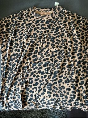 aerie Leopard Print Pullover - Black & Tan
